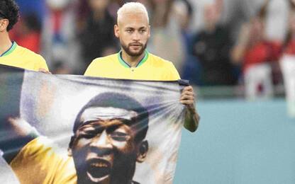 Neymar: "Pelé ha trasformato il calcio in arte"