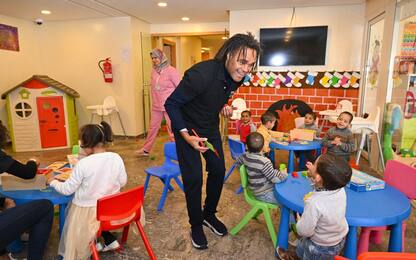 Fifa Legends in visita all'orfanotrofio di Rabat