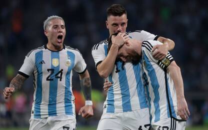 Triplo Messi, l'Argentina dilaga 7-0 col Curacao