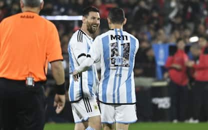 Messi show a Rosario: tripletta in amichevole