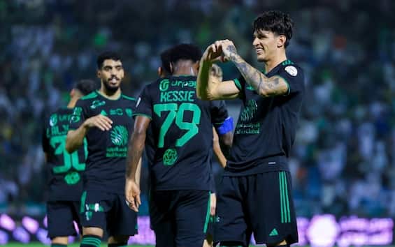 Dynamic Al-khaleej 1-4 Al-ahli: Goncalves Shines In End-of-season Thrashing Artwork Collection