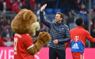 coach Julian NAGELSMANN (FC Bayern Munich), waving, waves to girlfriend Lena Wurzenberger after the end of the game. Football 1st Bundesliga season 2022/2023, 24th matchday, matchday24, FC Bayern Munich - FC Augsburg 5-3 on 03/11/2023, ALLIANZAREN A. ?