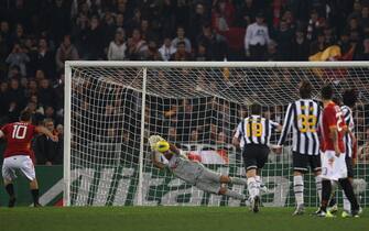AS Roma vs. Juventus - Serie A Tim 2011/2012