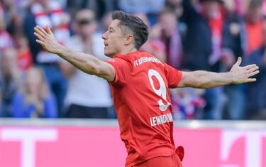 Bundesliga: Bayern in testa, pari per il Dortmund