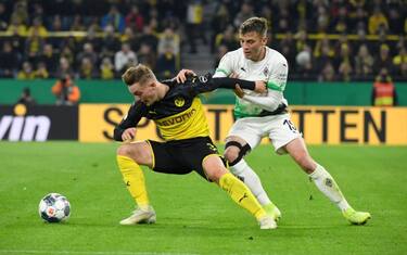 Coppa di Germania, avanzano Lipsia e Dortmund