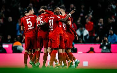 Valanga Bayern, Borussia ko 4-0 nel Der Klassiker