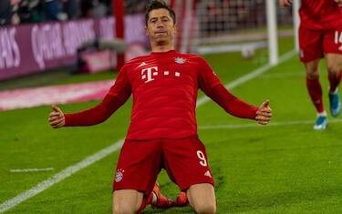 Lewandowski da record, sempre in gol in Bundesliga