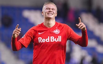 Salzburg's Erling Braut Haaland celebrates after winning the game between Belgian soccer team KRC Genk and Austrian club RB Salzburg, Wednesday 27 November 2019 in Genk, on the fifth day of the group stage of the UEFA Champions League, in the group E. BELGA PHOTO LAURIE DIEFFEMBACQ (Photo by LAURIE DIEFFEMBACQ/BELGA MAG/AFP via Getty Images)