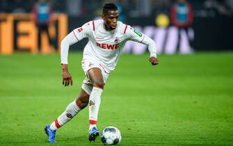 1202350284 DORTMUND, GERMANY - JANUARY 24: EKingsley Ehizibue of Cologne controls the ball during the Bundesliga match between Borussia Dortmund and 1. FC Koeln at Signal Iduna Park on January 24, 2020 in Dortmund, Germany. (Photo by Jörg Schüler/Getty Images)