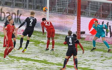 Bayern, rimonta nella neve con l'Arminia B.: 3-3