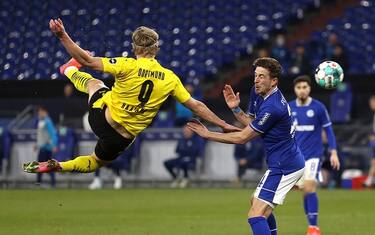 Schalke-Dortmund 0-4, pazzesco gol di Haaland