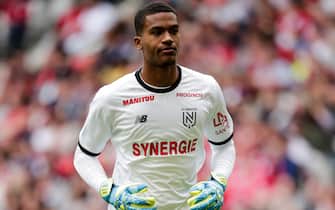 LILLE, FRANCE - AUGUST 11: Alban Lafont of FC Nantes during the French League 1  match between Lille v Nantes at the Stade Pierre Mauroy on August 11, 2019 in Lille France (Photo by Erwin Spek/Soccrates/Getty Images)