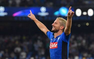 Mertens-Napoli, il belga spera nel rinnovo