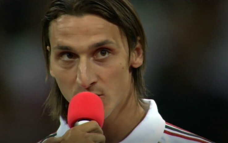 Un momento della presentazione dello svedese nel 2010