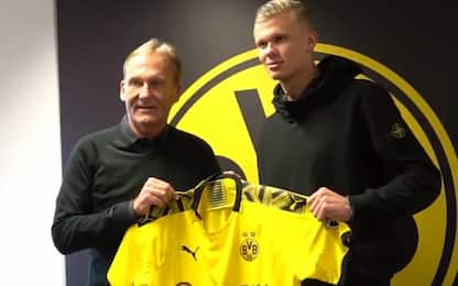 Borussia Dortmund, ufficiale l'acquisto di Haaland