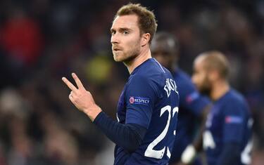 Inter, Eriksen oggi in Italia per le visite