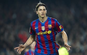 BARCELONA, SPAIN - MARCH 24:  Zlatan Ibrahimovic of FC Barcelona celebrates after scoring during the La Liga match between Barcelona and Osasuna at the Camp Nou Stadium on March 24, 2010 in Barcelona, Spain.  (Photo by Manuel Queimadelos Alonso/Getty Images)