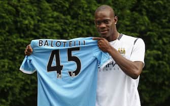 MANCHESTER, ENGLAND - AUGUST 17:  Mario Balotelli of Manchester City faces the media at the Carrington Training Complex on August 17, 2010 in Manchester, England.  (Photo by Alex Livesey/Getty Images)