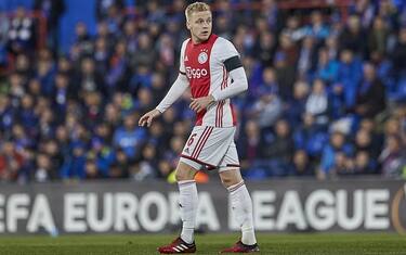 Van de Beek-United, intesa totale: all'Ajax 39 mln