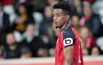 LILLE, FRANCE - MARCH 03: Lille's Thiago Mendes during the Ligue 1 match between LOSC Lille and Dijon FCO at Stade Pierre Mauroy on March 03, 2019 in Lille, France. (Photo by Sylvain Lefevre/Getty Images)