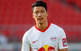 NUERNBERG, GERMANY - SEPTEMBER 12: (BILD ZEITUNG OUT) Hee-chan Hwang of RB Leipzig looks on during the DFB Cup first round match between 1. FC Nuernberg and RB Leipzig on September 12, 2020 in Nuernberg, Germany. (Photo by Roland Krivec/DeFodi Images via Getty Images)
