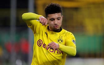 epa08982372 Dortmund's Jadon Sancho celebrates the 2-0 lead during the German DFB Cup round of 16 soccer match between Borussia Dortmund and SC Paderborn 07 in Dortmund, Germany, 02 February 2021.  EPA/FRIEDEMANN VOGEL / POOL CONDITIONS - ATTENTION: The DFB regulations prohibit any use of photographs as image sequences and/or quasi-video.