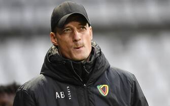 Oostende's head coach Alexander Blessin pictured during a soccer match between Beerschot VA and KV Oostende, Saturday 18 December 2021 in Antwerp, on day 20 of the 2021-2022 'Jupiler Pro League' first division of the Belgian championship. BELGA PHOTO TOM GOYVAERTS (Photo by TOM GOYVAERTS/Belga/Sipa USA)