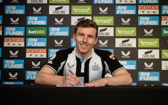 NEWCASTLE UPON TYNE, ENGLAND - JANUARY 31: Matt Targett poses for a photograph at the Newcastle United Training Ground on January 31, 2022 in Newcastle upon Tyne, England. (Photo by Serena Taylor/Newcastle United via Getty Images)