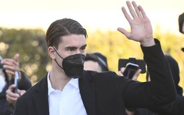 Pradè: "Vlahovic? Impossibile dire no. I club..."