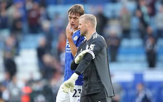 LEICESTER, ENGLAND - OCTOBER 16: Jannik Vestergaard and Kasper Schmeichel of Leicester City during the Premier League match between Leicester City and Manchester United at The King Power Stadium on October 16, 2021 in Leicester, England. (Photo by James Williamson - AMA/Getty Images)