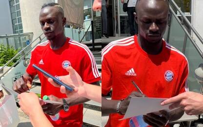 Mané è arrivato a Monaco: oggi firmerà col Bayern