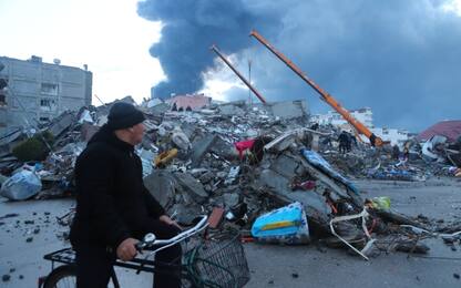 Calciomercato, la Turchia proroga causa terremoto