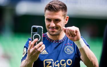 Tadic lascia l'Ajax: "Tornerò da allenatore"