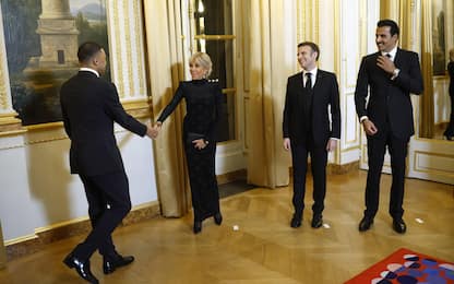 Mbappé cena con Macron e l'emiro...ma sarà Real