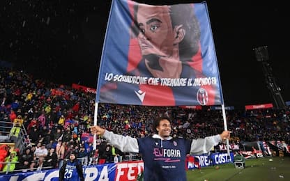 Zirkzee saluta Bologna: "Ti amerò per sempre"