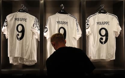 Real Madrid, la presentazione di Mbappé alle 12
