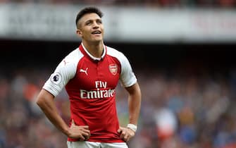 LONDON, ENGLAND - OCTOBER 01: Alexis Sanchez of Arsenal looks on during the Premier League match between Arsenal and Brighton and Hove Albion at Emirates Stadium on October 1, 2017 in London, England.  (Photo by Julian Finney/Getty Images)