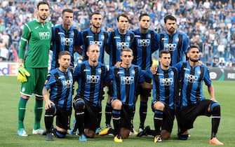 Atalanta's team poses before the Uefa Europa League soccer match Atalanta B.C vs Everton FC at Mapei Stadium in Reggio Emilia, Italy, 14 September 2017. ANSA/ ELISABETTA BARACCHI
