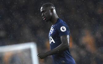 epa08073925 Tottenham Hotspur's Davinson Sanchez during the English Premier League soccer match between Wolverhampton Wanderers  and Tottenham Hotspur at Molineux Stadium in Wolverhampton, Britain, 15 December 2019.  EPA/NEIL HALL EDITORIAL USE ONLY. No use with unauthorized audio, video, data, fixture lists, club/league logos or 'live' services. Online in-match use limited to 120 images, no video emulation. No use in betting, games or single club/league/player publications