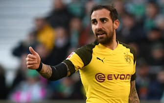 epa07547446 DortmundÂ´s Paco Alcacer reacts during the German Bundesliga soccer match between SV Werder Bremen and Borussia Dortmund in Bremen,Â Germany, 04 May 2019.  EPA/DAVID HECKER (DFL regulations prohibit any use of photographs as image sequences and/or quasi-video)