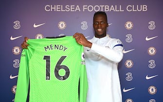 COBHAM, ENGLAND - SEPTEMBER 24: Edouard Mendy of Chelsea poses with his shirt at Chelsea Training Ground on September 24, 2020 in Cobham, England. (Photo by Darren Walsh/Chelsea FC via Getty Images)