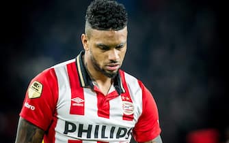 epa05066861 Jurgen Locadia of PSV Eindhoven during the Dutch Eredivisie soccer match between PSV Eindhoven and Roda JC in Eindhoven, The Netherlands, 12 December 2015.  EPA/KAY IN 'T VEEN