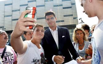 Visite mediche del nuovo giocatore della Juventus Alvaro Morata, Torino,19 Luglio 2014 ANSA/ ALESSANDRO DI MARCO