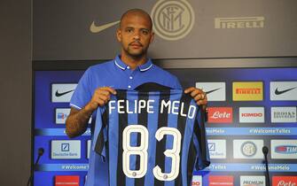 MILAN, ITALY - SEPTEMBER 03:  Felipe Melo new signing for FC Internazionale Milano pose with the club shirt during a press conference at the club's training ground on September 3, 2015 in Appiano Gentile Como, Italy.  (Photo by Marco Luzzani - Inter/Getty Images)