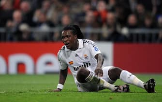 Real Madrid's Dutch defender Royston Ricky Drenthe reacts after missing a shot against Juventus during their Champions League football match at Santiago Bernabeu stadium in Madrid on November 05, 2008. AFP PHOTO/ PIERRE-PHILIPPE MARCOU (Photo credit should read PIERRE-PHILIPPE MARCOU/AFP/Getty Images)
