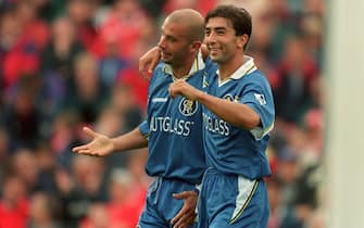 l-r; Gianlucca Vialli celebrate's his hat-trick for Chelsea with Roberto Di Matteo  (Photo by Neal Simpson/EMPICS via Getty Images)