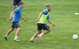 FLORENCE, ITALY - MAY 27: Davide Frattesi and Nicolo Barella of Italy in action during training session at Centro Tecnico Federale di Coverciano on May 27, 2022 in Florence, Italy. (Photo by Claudio Villa/Getty Images)