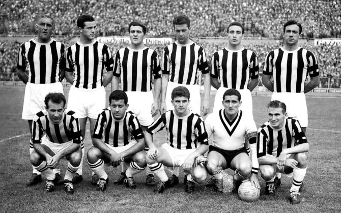 Calciomercato Juve, Dybala e gli altri giocatori numeri 10: la storia della  maglia | Sky Sport