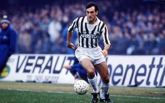 Luigi De Agostini of Juventus in action the Serie A 1987-88, Italy. (Photo by Alessandro Sabattini/Getty Images)