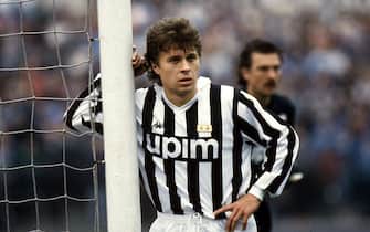 Oleksandr Zavarov of Juventus  reacts during the Serie A 1988-89, Italy. (Photo by Alessandro Sabattini/Getty Images)